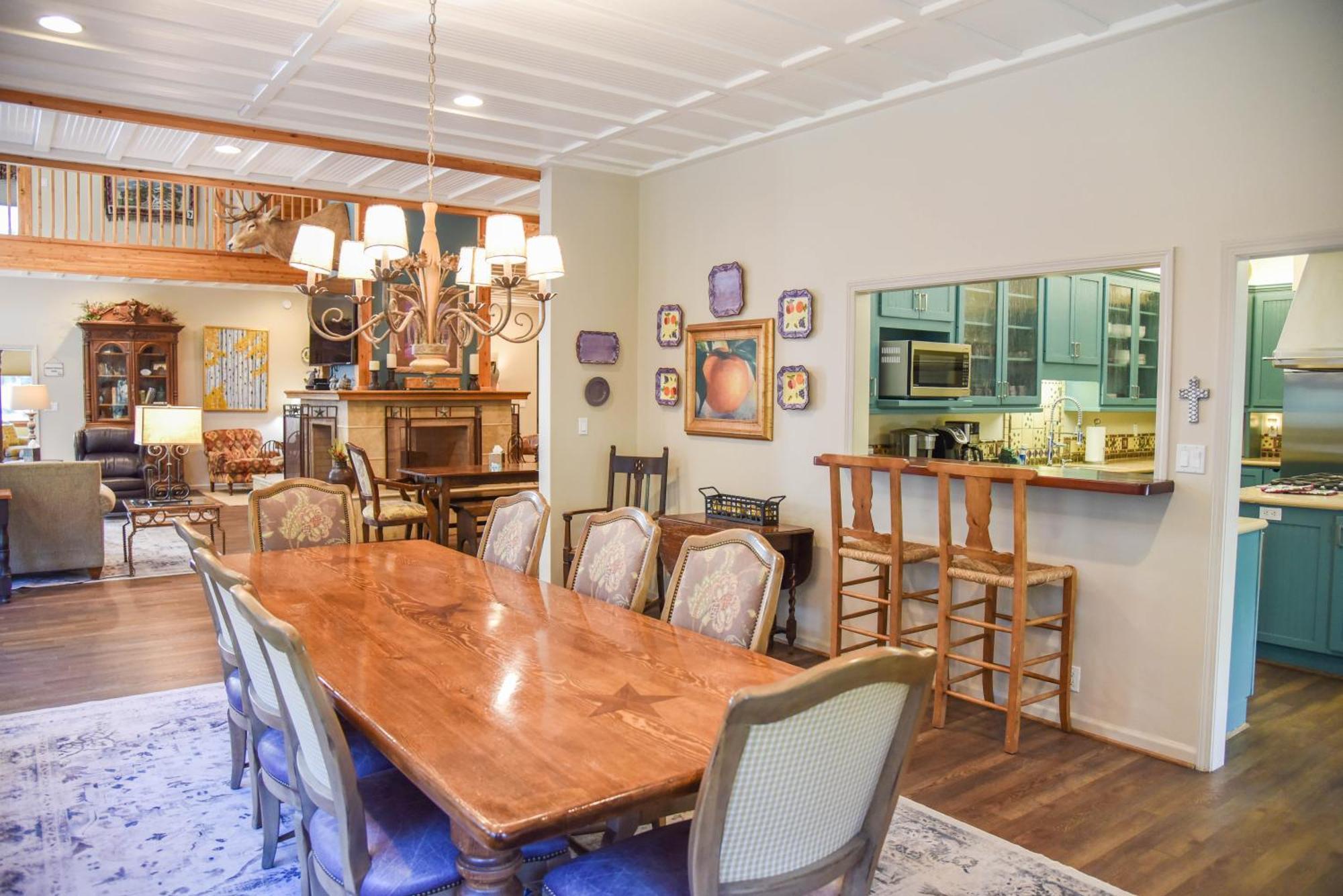 רד ריבר River Lyric Lodge - Formerly Double Dog מראה חיצוני תמונה