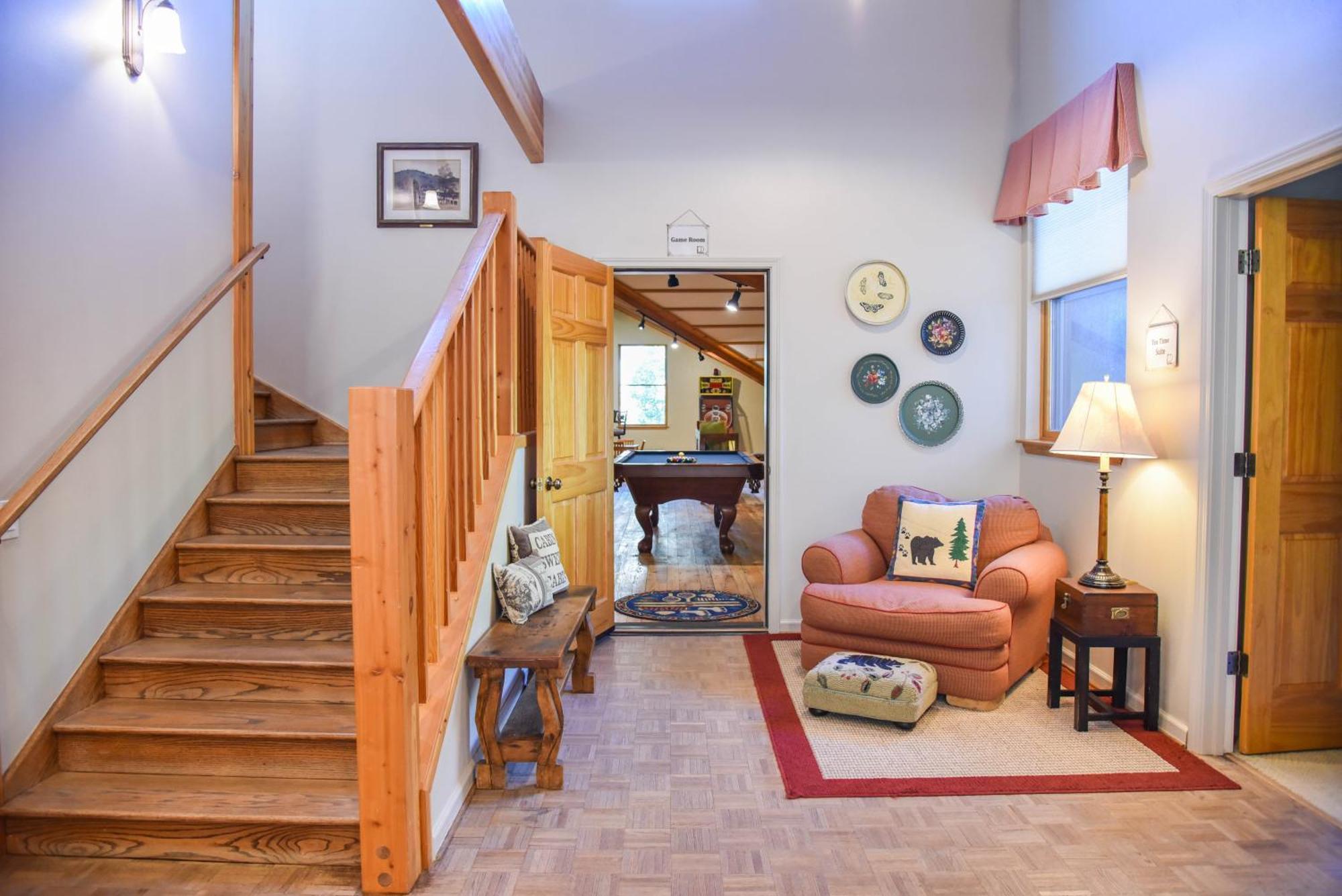 רד ריבר River Lyric Lodge - Formerly Double Dog מראה חיצוני תמונה