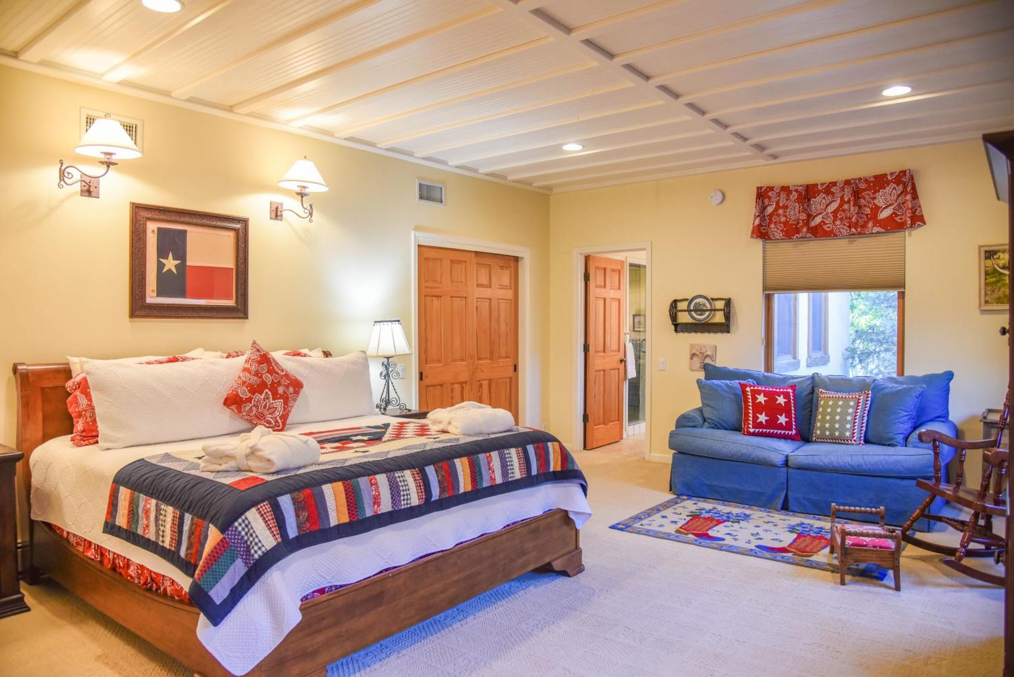 רד ריבר River Lyric Lodge - Formerly Double Dog מראה חיצוני תמונה